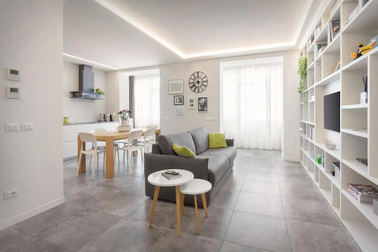 Rocca Terrace Daire Garda  0*, Garda (Verona) İtalya