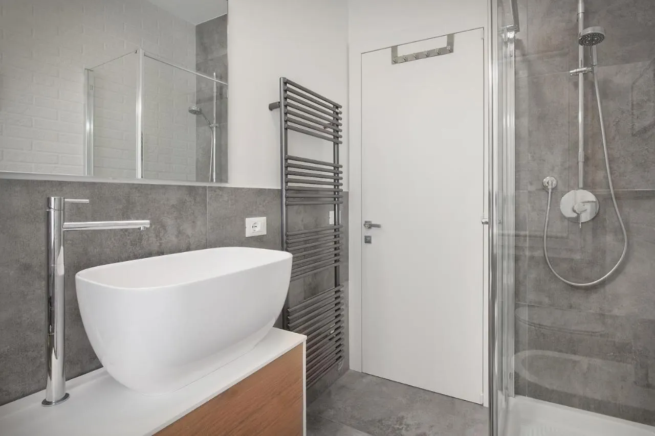 Rocca Terrace Daire Garda  0*, Garda (Verona) İtalya